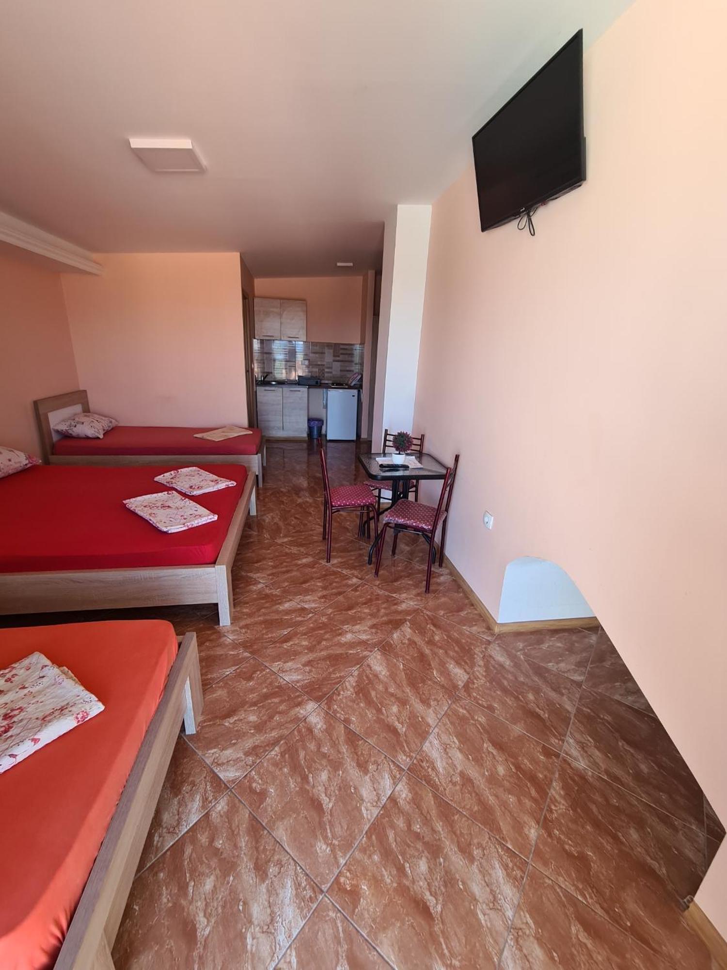Apartments Bulatovic บาร์ ห้อง รูปภาพ